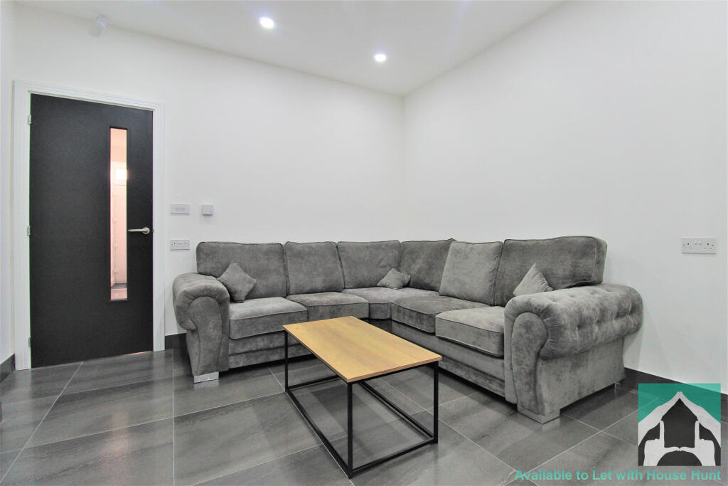 6 bed Detached for rent in Birmingham. From House Hunt - Birmingham