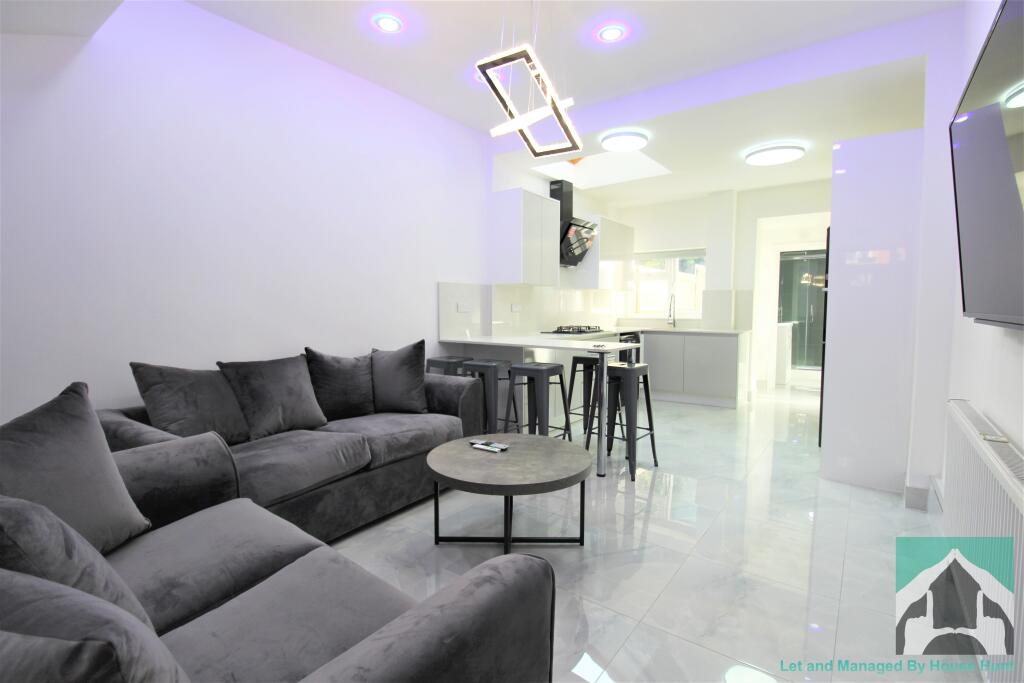5 bed Mid Terraced House for rent in Birmingham. From House Hunt - Birmingham 5 bed Mid Terraced House for rent in Birmingham. From House Hunt - Birmingham