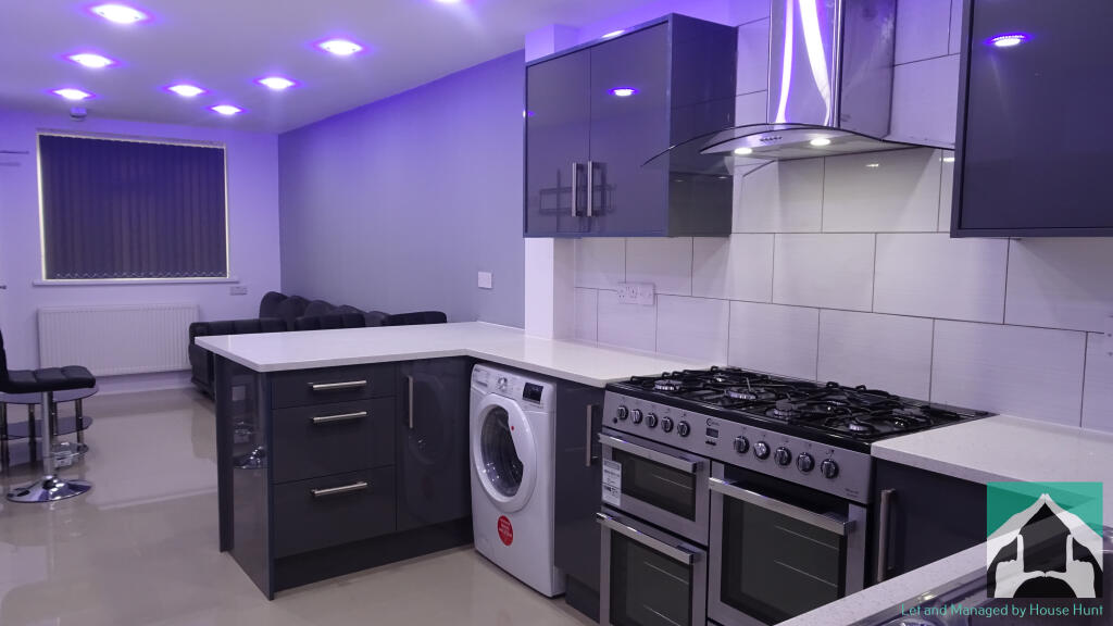 5 bed Detached for rent in Birmingham. From House Hunt - Birmingham