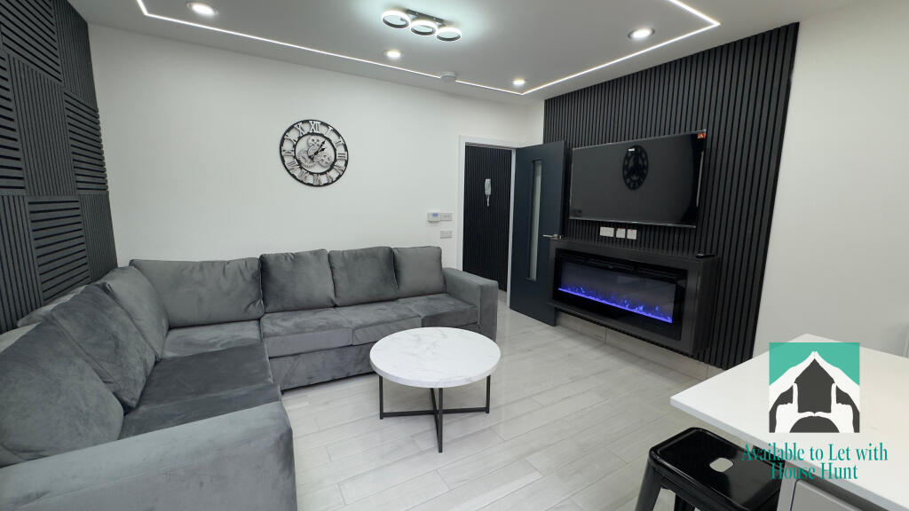 7 bed Mid Terraced House for rent in Birmingham. From House Hunt - Birmingham