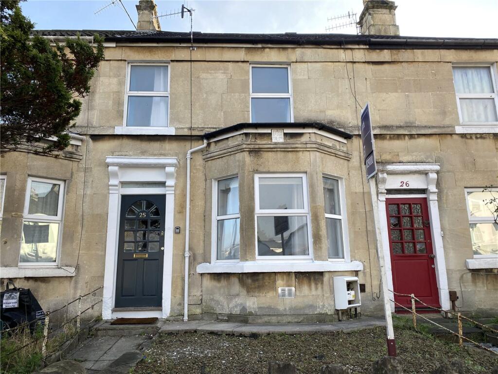 6 bed Mid Terraced House for rent in Bath. From Winkworth - Bath