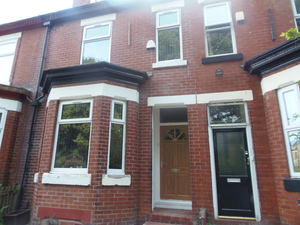 5 bed House Share for rent in Gatley. From Manchester Easy Rent - Manchester