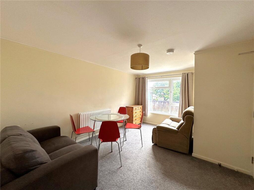 1 bed End of Terrace for rent in Farnham. From Winkworth - Farnham