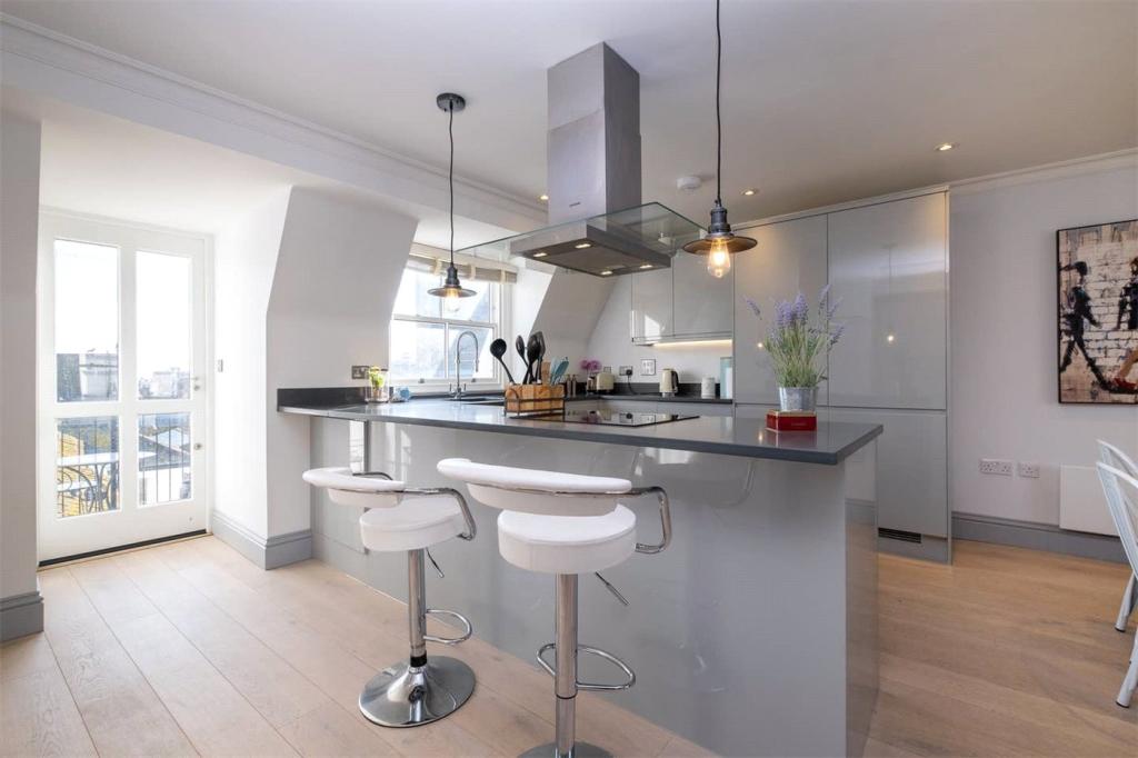 2 bed Apartment for rent in Brighton and Hove. From Winkworth - Hove 2 bed Apartment for rent in Brighton and Hove. From Winkworth - Hove