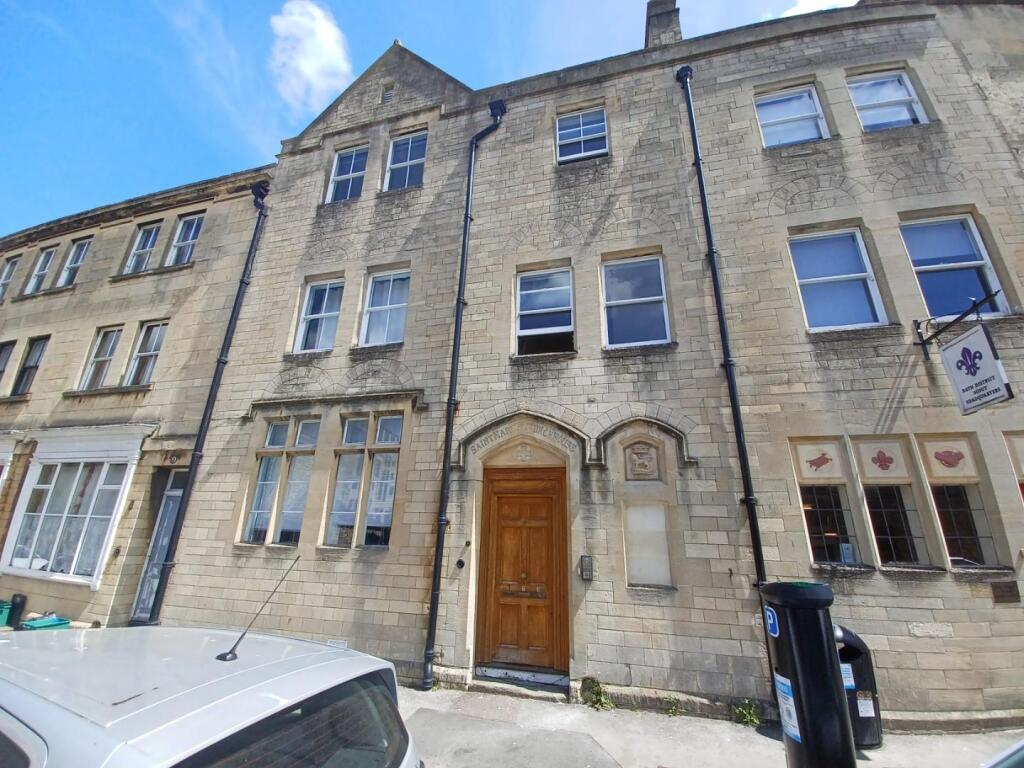 2 bed Apartment for rent in Bath. From Andrews Letting and Management - Bath Central