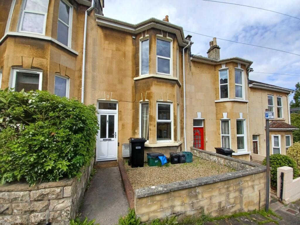 3 bed Detached for rent in Bath. From Andrews Letting and Management - Bath Central