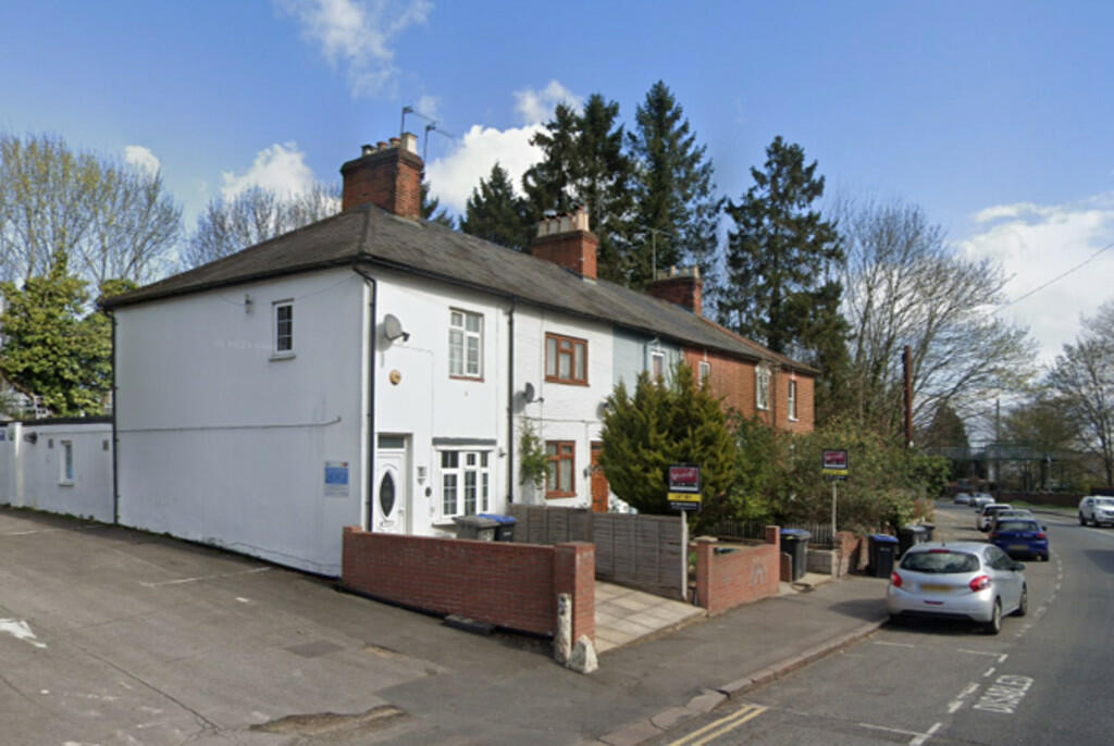 4 bed Mid Terraced House for rent in Egham. From S J Smith Estate Agents - Ashford