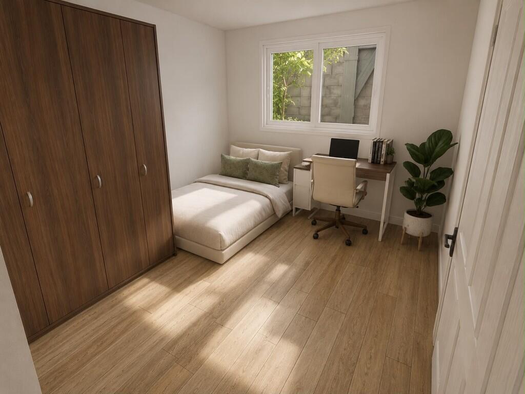 6 bed Mid Terraced House for rent in Bishopsgate. From S J Smith Estate Agents - Ashford