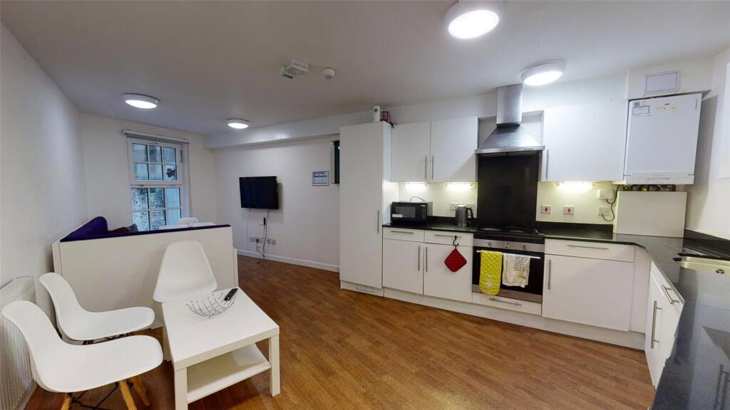 5 bed Apartment for rent in Bristol. From Digs - Bristol