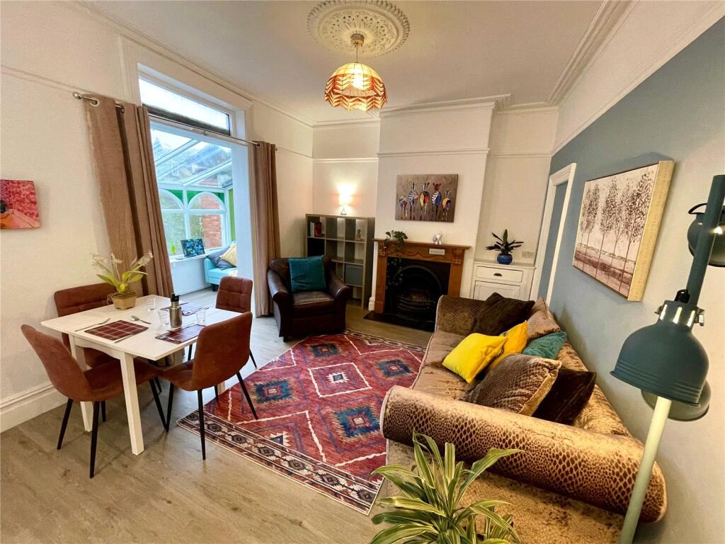 3 bed Detached for rent in Bristol. From Digs - Bristol