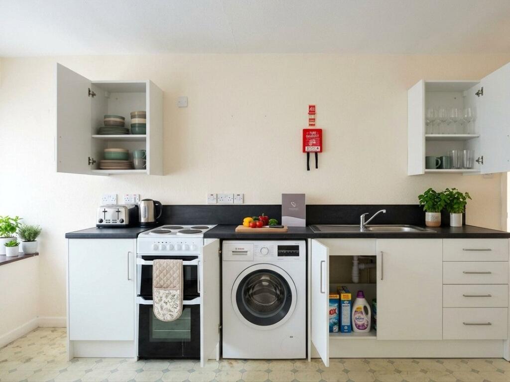 0 bed Studio for rent in Bristol. From Digs - Bristol