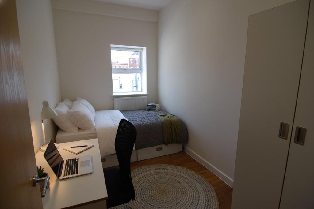 5 bed Apartment for rent in Bristol. From Digs - Bristol