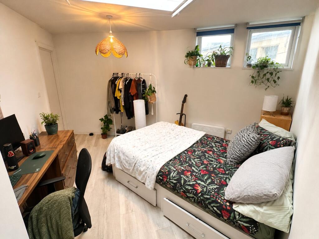 6 bed Apartment for rent in Bristol. From Digs - Bristol