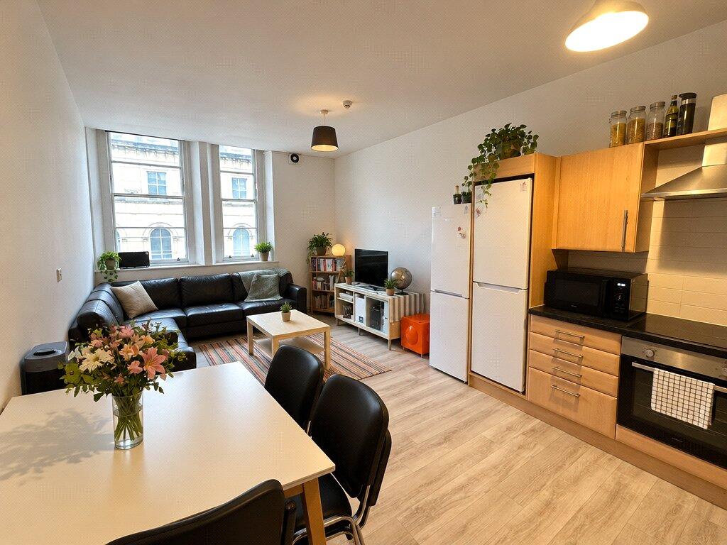 6 bed Apartment for rent in Bristol. From Digs - Bristol