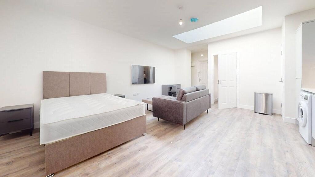 0 bed Studio for rent in Bristol. From Digs - Bristol