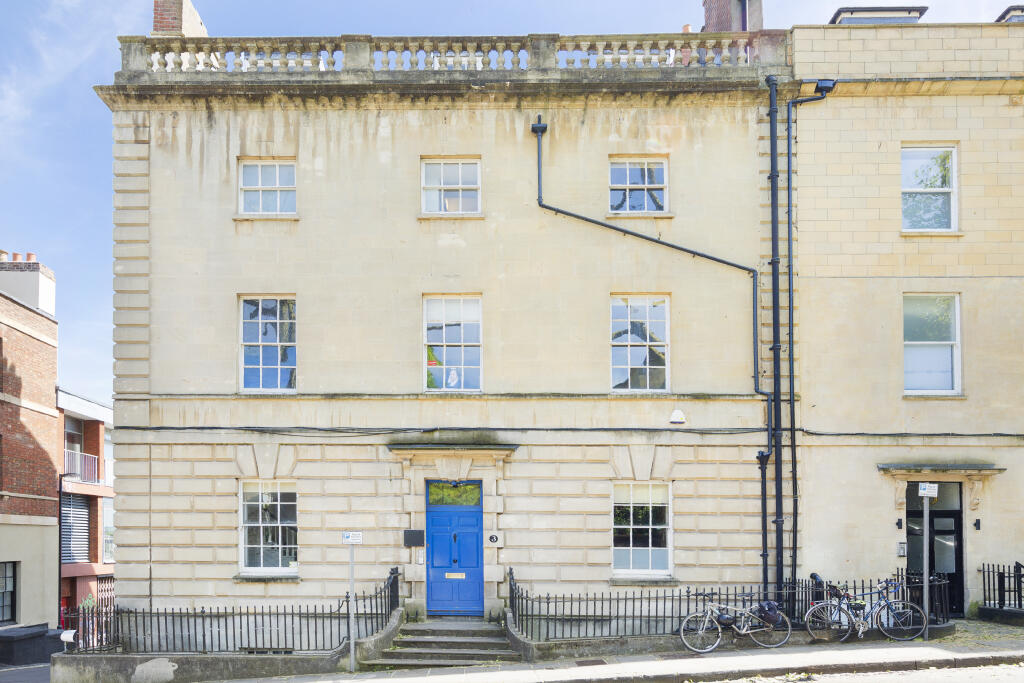 4 bed Apartment for rent in Bristol. From Digs - Bristol