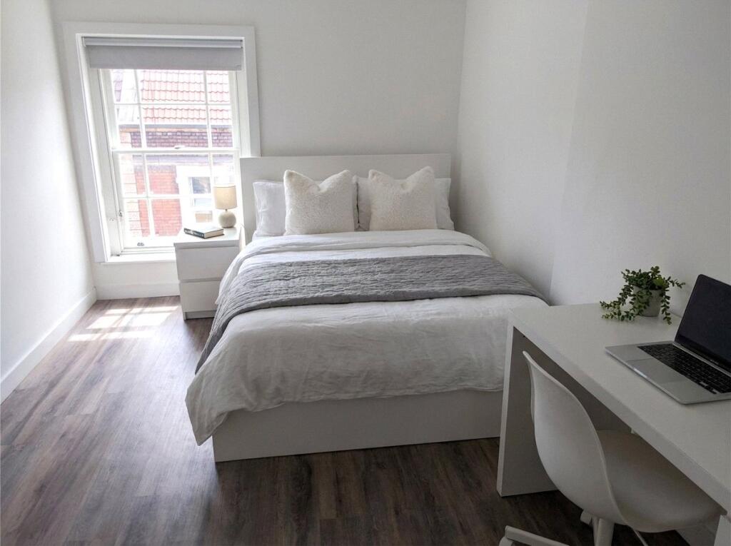 5 bed Apartment for rent in Bristol. From Digs - Bristol