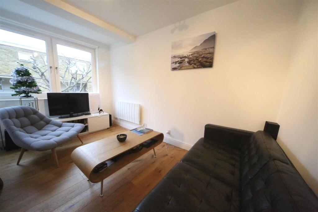 2 bed 1st Floor Flat for rent in London. From Alexanders Property Consultants - West Hampstead 2 bed 1st Floor Flat for rent in London. From Alexanders Property Consultants - West Hampstead
