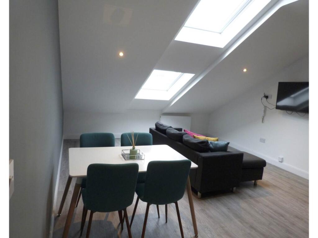 4 bed Apartment for rent in Ormskirk. From Ormskirk Lettings - Ormskirk