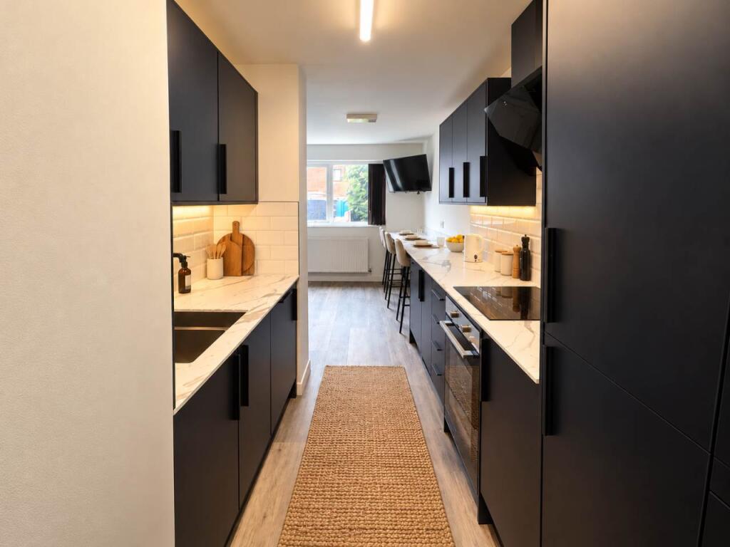 6 bed Detached for rent in Ormskirk. From Ormskirk Lettings - Ormskirk