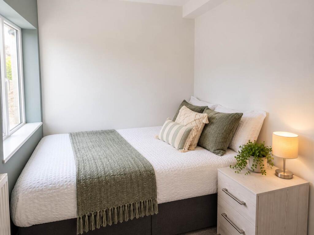 3 bed 1st Floor Flat for rent in Ormskirk. From Ormskirk Lettings - Ormskirk