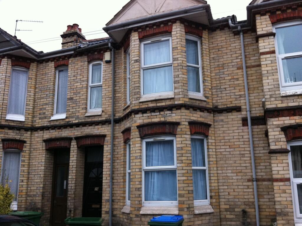 5 bed Mid Terraced House for rent in Southampton. From Tenant Direct - Southampton