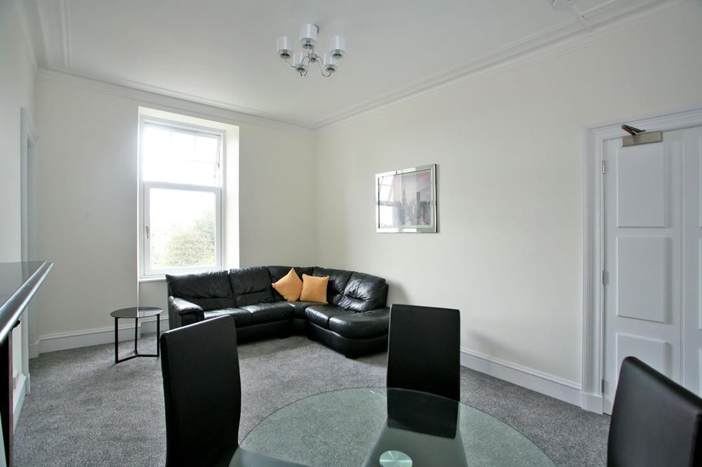 4 bed 1st Floor Flat for rent in Aberdeen. From Aberdeen Property Leasing - Aberdeen 4 bed 1st Floor Flat for rent in Aberdeen. From Aberdeen Property Leasing - Aberdeen