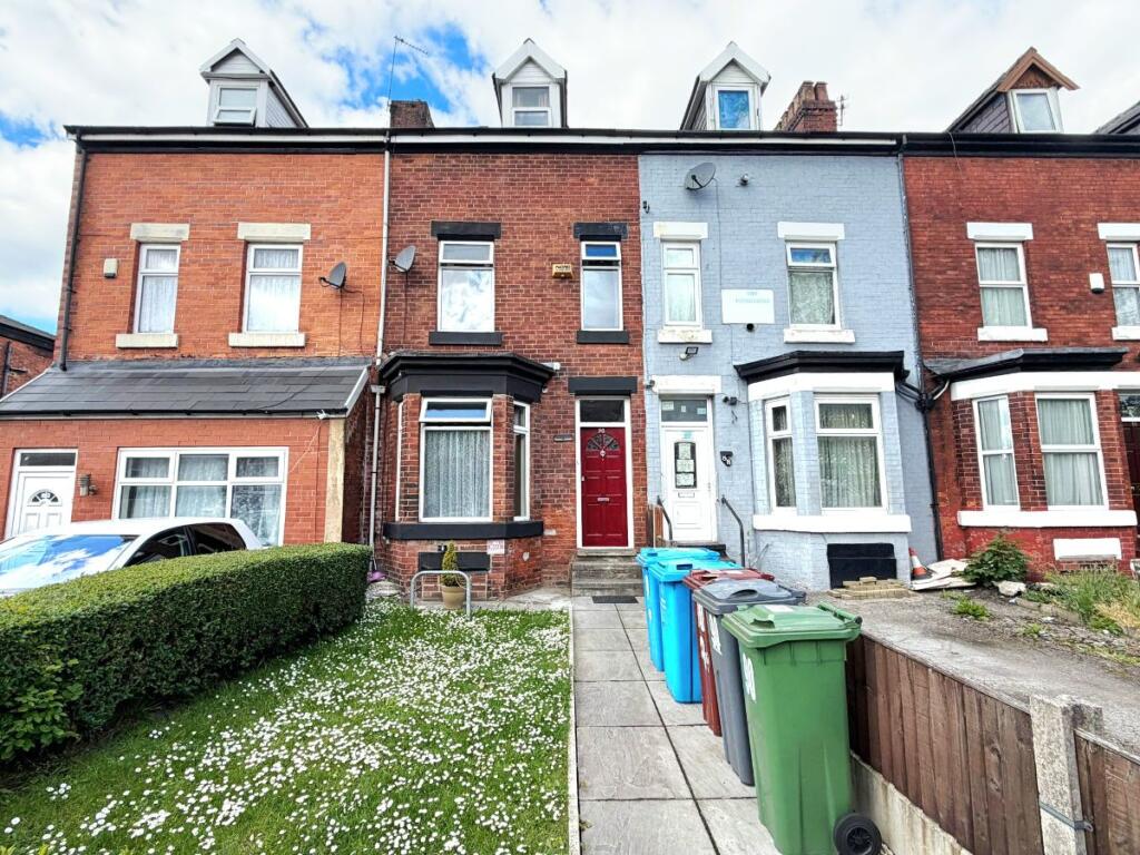 4 bed Mid Terraced House for rent in Manchester. From Lancashire Properties - Manchester 4 bed Mid Terraced House for rent in Manchester. From Lancashire Properties - Manchester