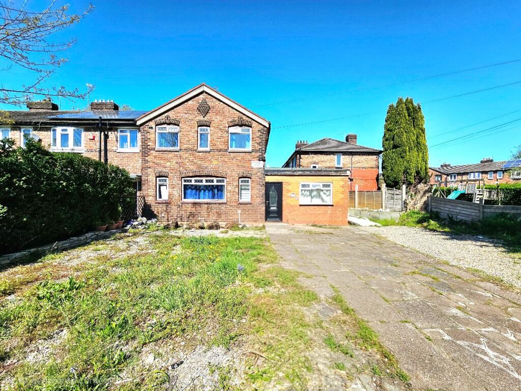 3 bed Semi Detached for rent in Manchester. From Lancashire Properties - Manchester