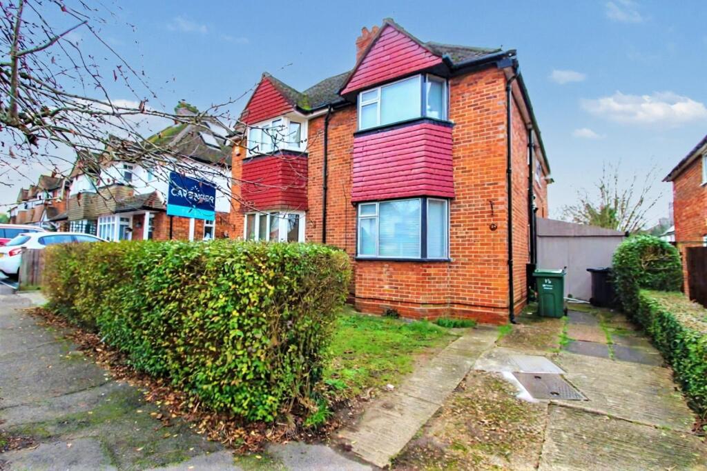 4 bed Semi Detached for rent in Guildford. From Cavender Estate Agent - Guildford 4 bed Semi Detached for rent in Guildford. From Cavender Estate Agent - Guildford