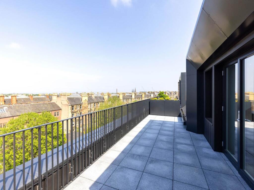 3 bed 1st Floor Flat for rent in Edinburgh. From Murray & Currie - Edinburgh