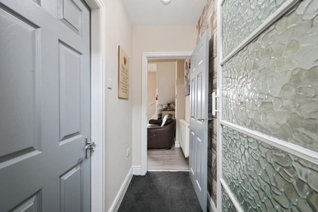 4 bed Mid Terraced House for rent in Preston. From Kingswood Properties City Center