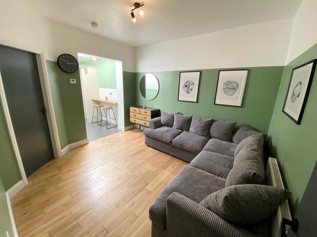 4 bed Mid Terraced House for rent in Preston. From Kingswood Properties City Center