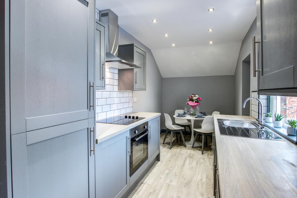 3 bed 1st Floor Flat for rent in Newcastle upon Tyne. From Easiliving - Jesmond