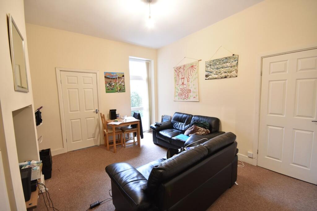 3 bed 1st Floor Flat for rent in Newcastle upon Tyne. From Easiliving - Jesmond