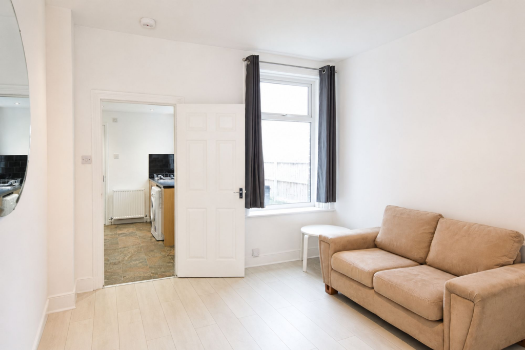 2 bed 1st Floor Flat for rent in Newcastle upon Tyne. From Easiliving - Jesmond