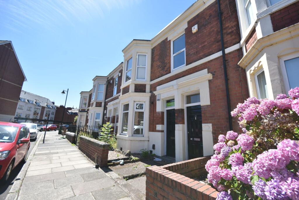 4 bed 1st Floor Flat for rent in Newcastle upon Tyne. From Easiliving - Jesmond