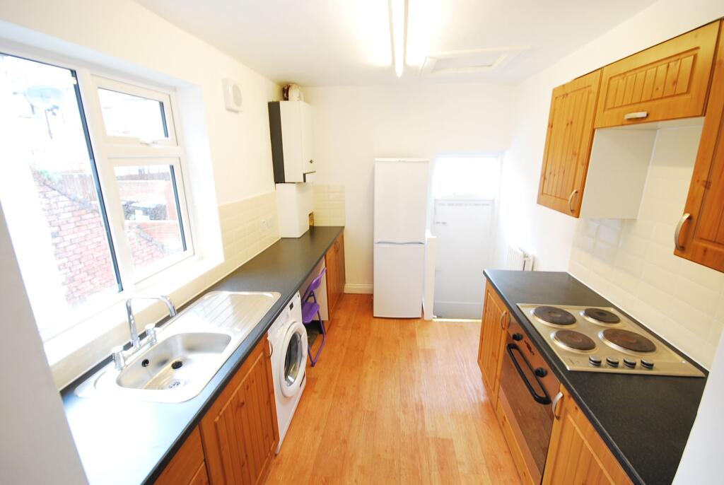 5 bed 1st Floor Flat for rent in Newcastle upon Tyne. From Easiliving - Jesmond