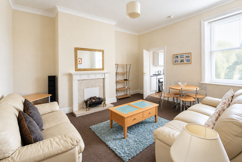 3 bed 1st Floor Flat for rent in Newcastle upon Tyne. From Easiliving - Jesmond