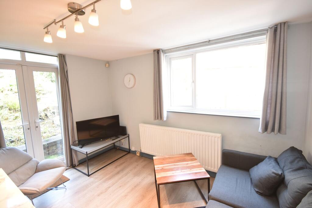 3 bed 1st Floor Flat for rent in Newcastle upon Tyne. From Easiliving - Jesmond