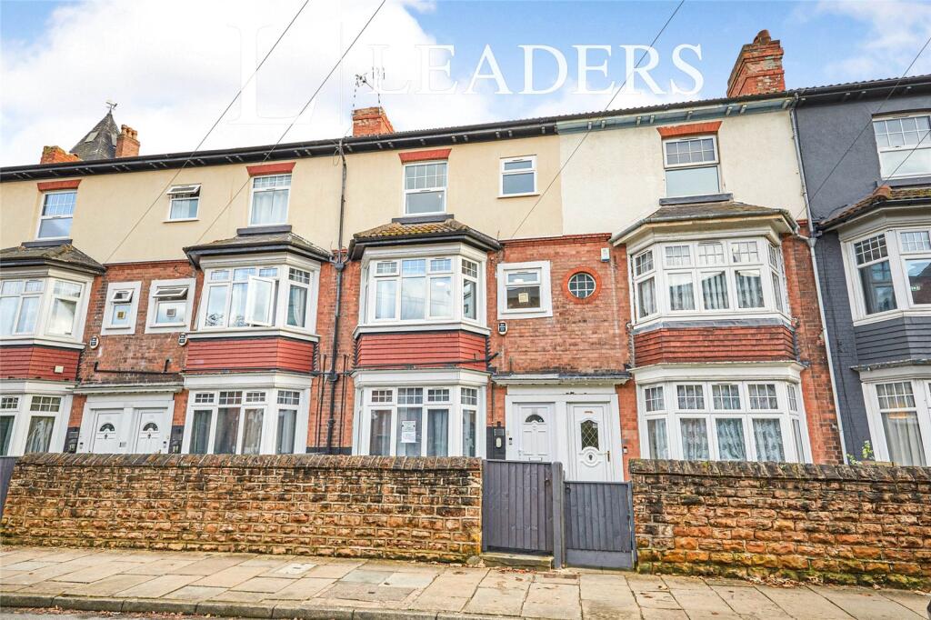 6 bed Semi Detached for rent in Nottingham. From Leaders Sales - Nottingham