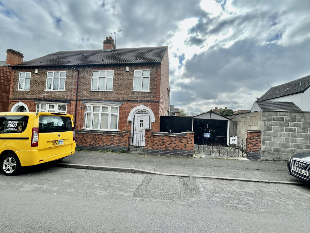 3 bed Semi Detached for rent in Derby. From Property Options Sales & Lettings - Derby