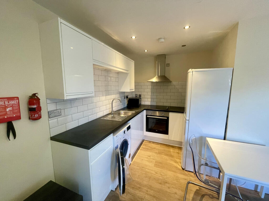 1 bed Apartment for rent in Derby. From Property Options Sales & Lettings - Derby