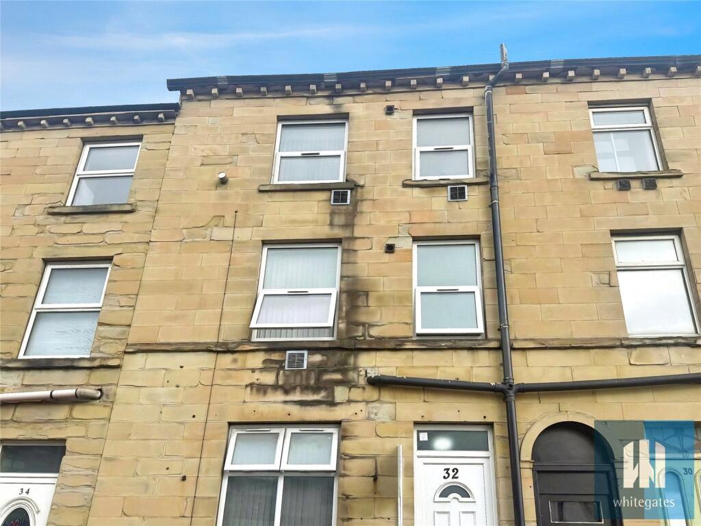 1 bed House Share for rent in Huddersfield. From Whitegates - Huddersfield