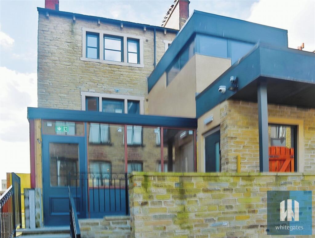 1 bed Apartment for rent in Huddersfield. From Whitegates - Huddersfield 1 bed Apartment for rent in Huddersfield. From Whitegates - Huddersfield