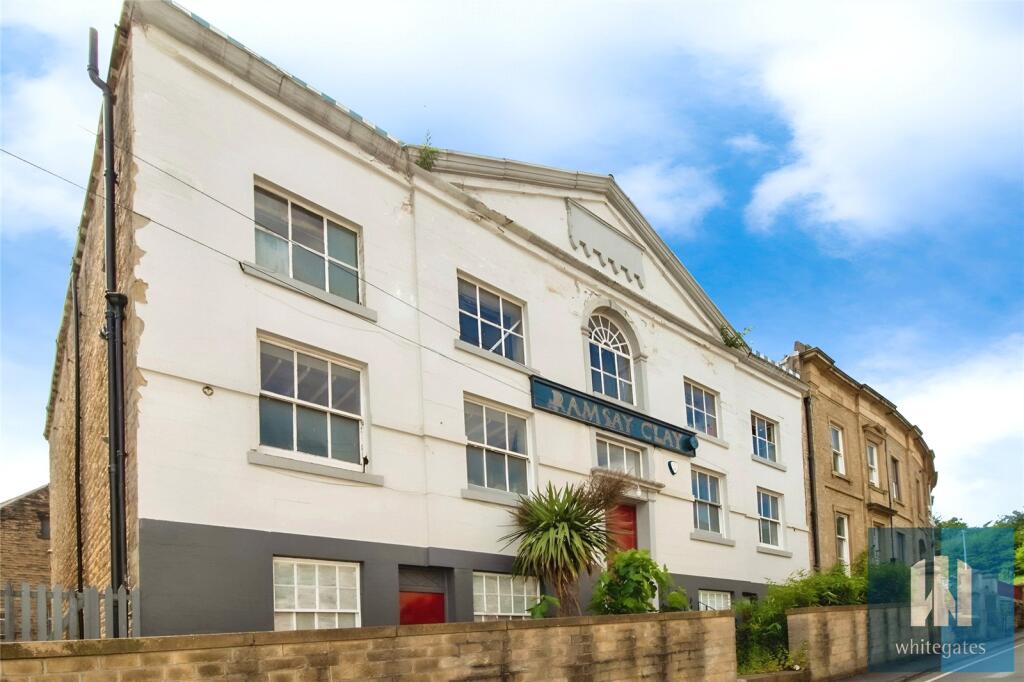 2 bed Apartment for rent in Huddersfield. From Whitegates - Huddersfield