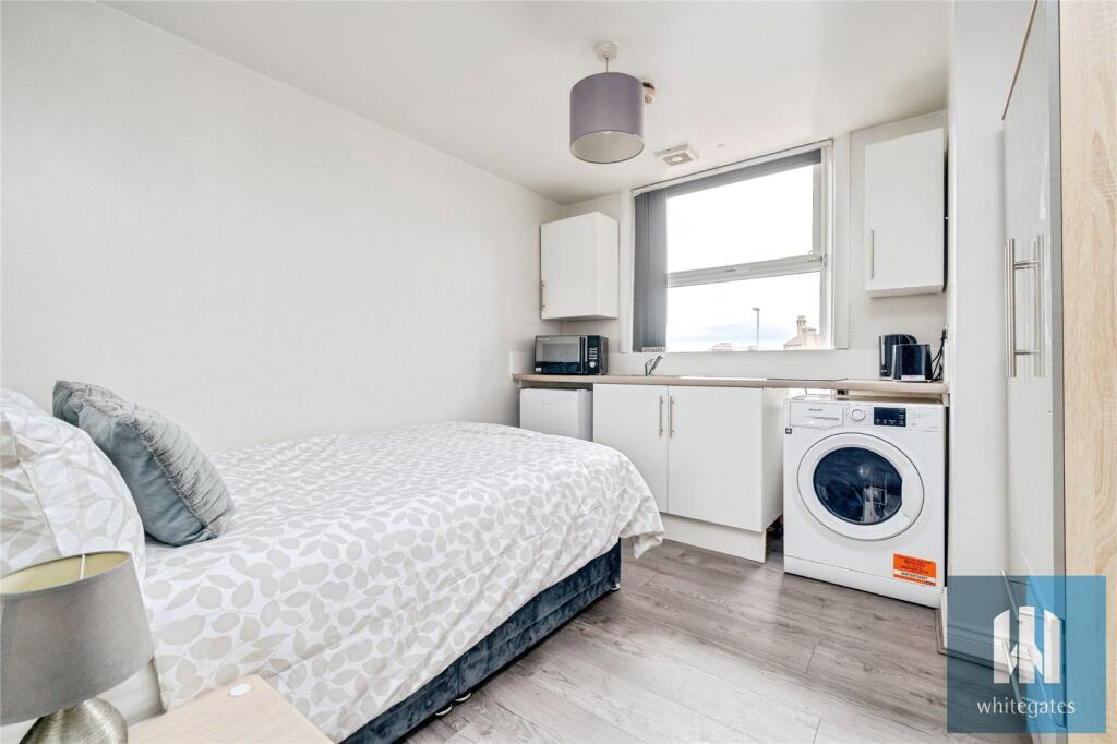 1 bed Apartment for rent in Huddersfield. From Whitegates - Huddersfield