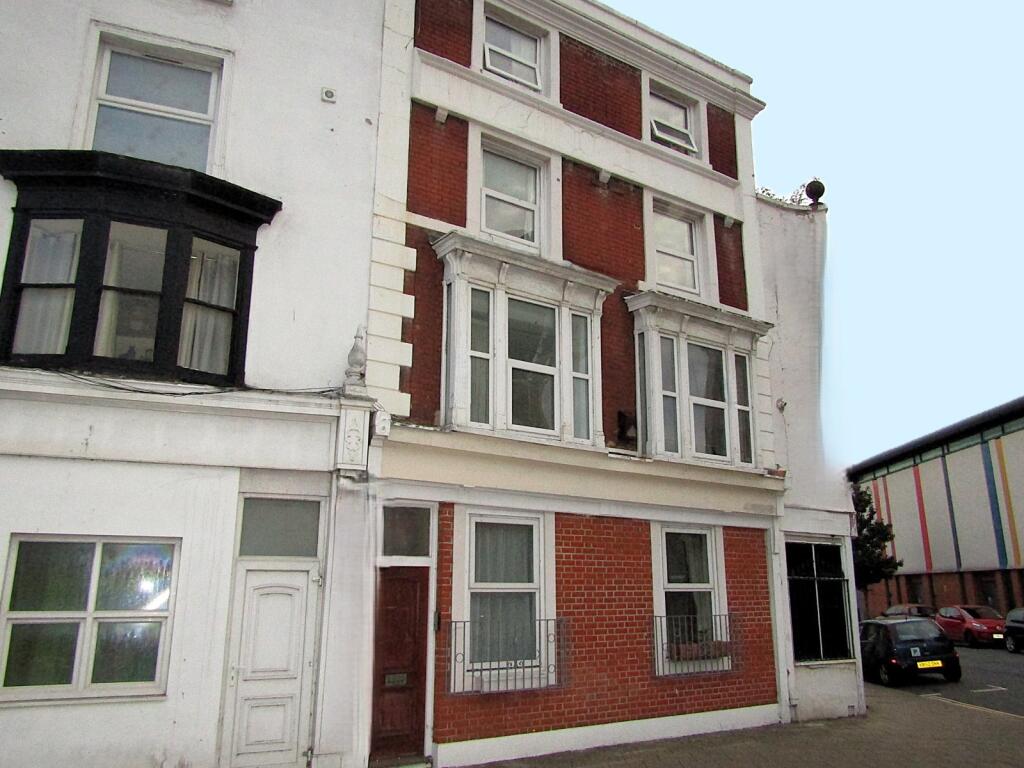 2 bed 1st Floor Flat for rent in Portsmouth. From Beals - Southsea