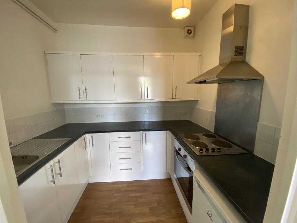 1 bed Apartment for rent in Bath. From Roman City Property Management Ltd - Bath
