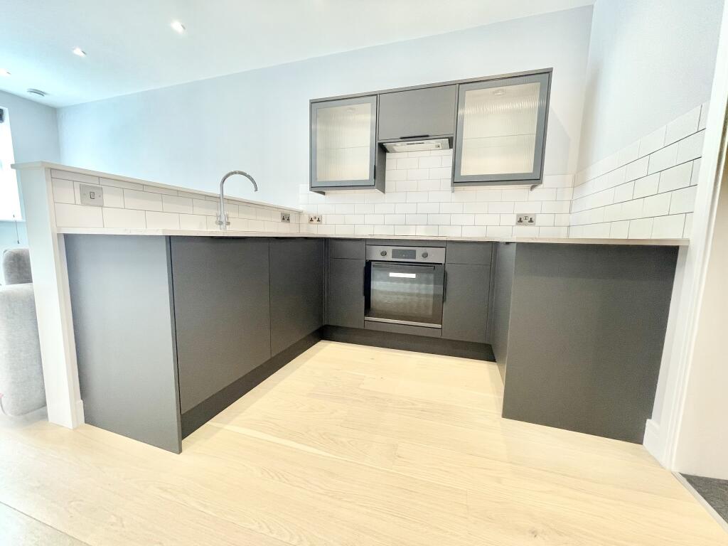 1 bed Apartment for rent in Englishcombe. From Roman City Property Management Ltd - Bath